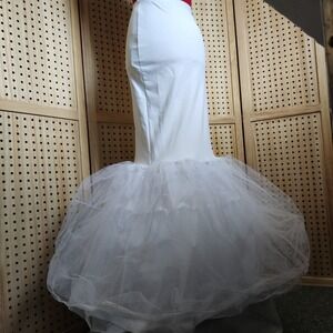 open lace back dress Surakey Wedding Dress Petticoat Women Bride Crinoline Dress Long Underskirt  Floor Length Petticoat 6-Hoop White Skirt Crinoline for Evening Dress Prom  Dress Ball Gown, Type 3 at Amazon Women's Clothing store main image 1